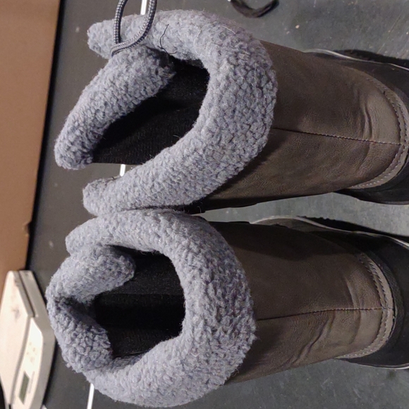 TORRID Grey Boots Size 9 - Picture 4 of 13